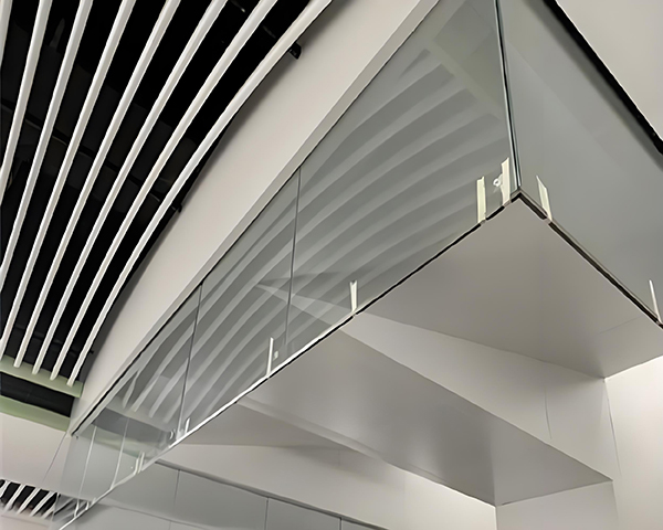 齐干却勒街道玻璃齐干却勒街道挡烟垂壁