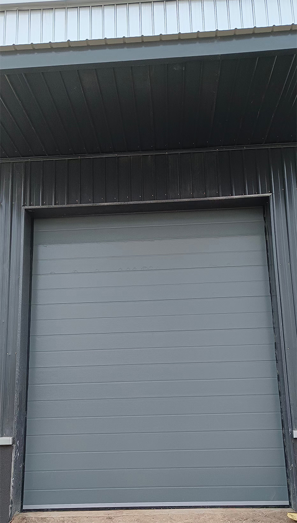 齐干却勒街道车库门 齐干却勒街道车库门