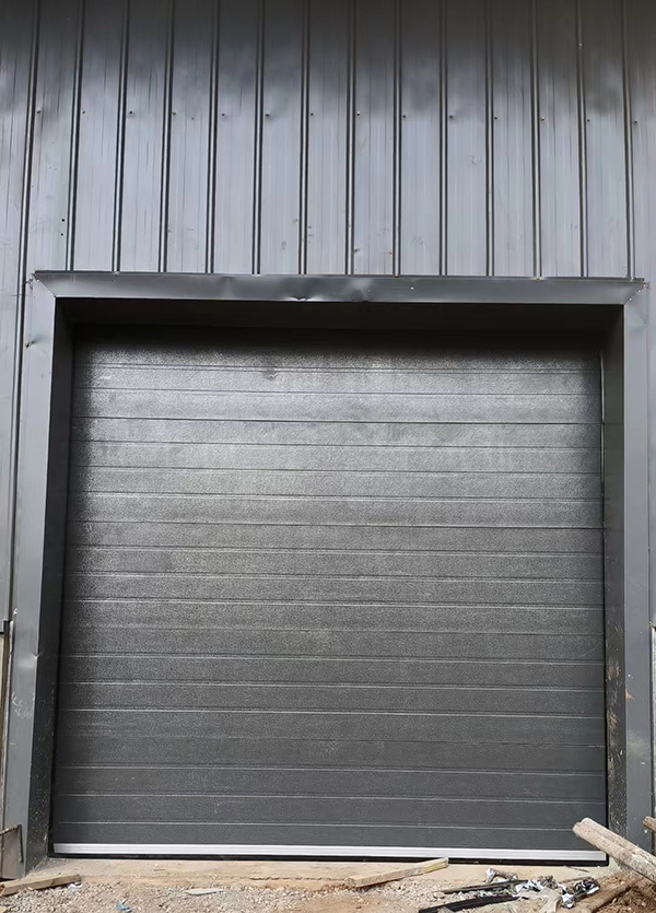 齐干却勒街道车库门 齐干却勒街道车库门