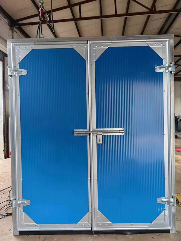 齐干却勒街道工业平开门