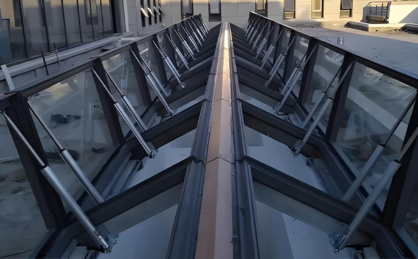 齐干却勒街道排烟窗