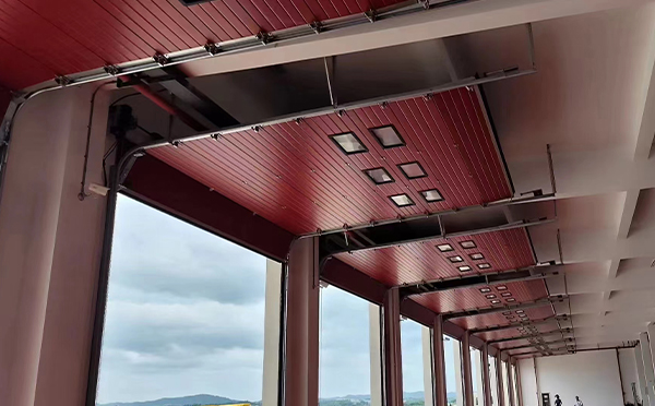 齐干却勒街道工业翻板门