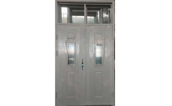 齐干却勒街道学校教室门