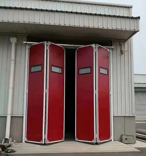 齐干却勒街道工业折叠门在大型装配车间出入口的应用实例